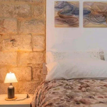 La Casa Dei Candelai * Syrakus