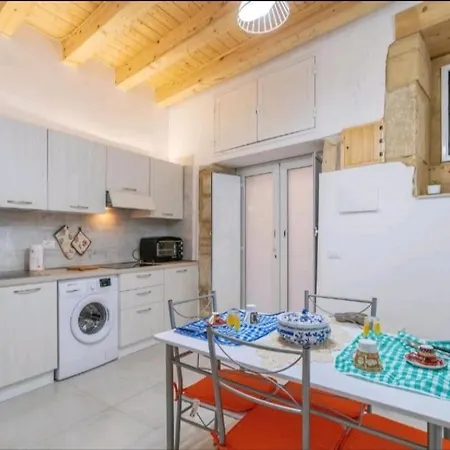 La Casa Dei Candelai